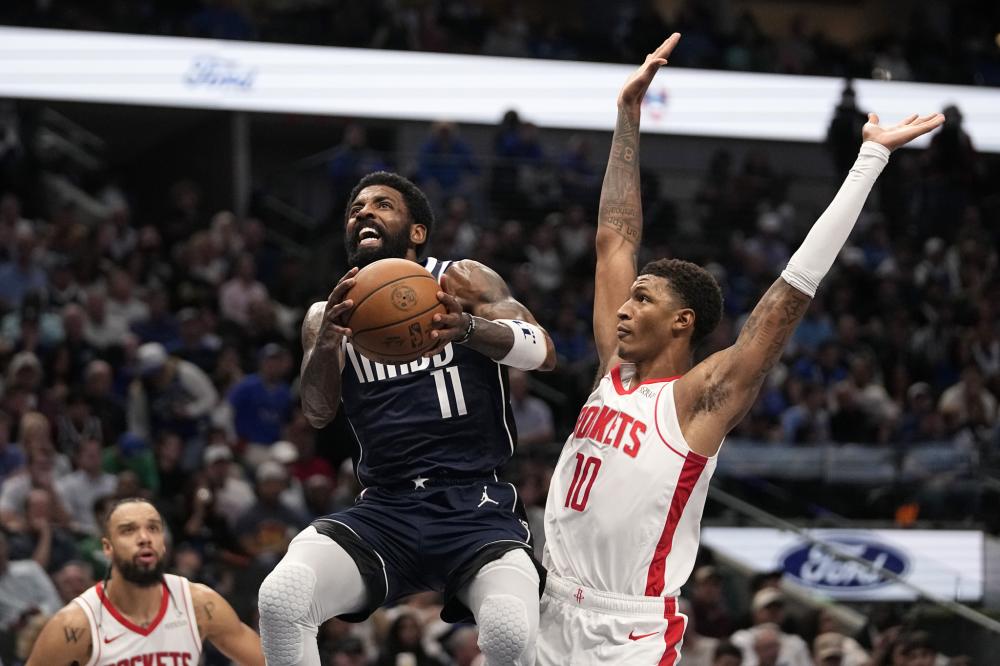 起了轩然大 起了轩然大