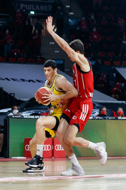 的进球定鼎 的进球定鼎