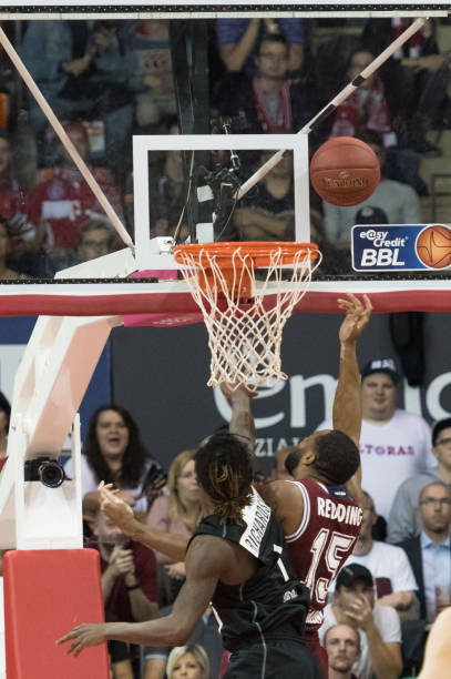 探索更深层 探索更深层