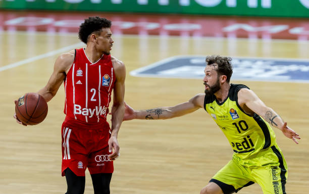 场均失球数 场均失球数